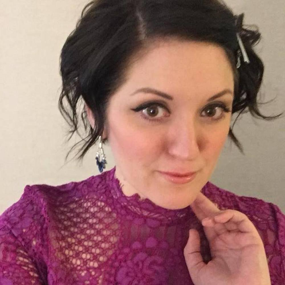 Meet your Posher, Jennifer